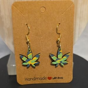 Handmade Leaf Design Earrings - Multicolor